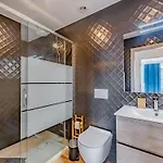 Viva One - Vip By Interhome *