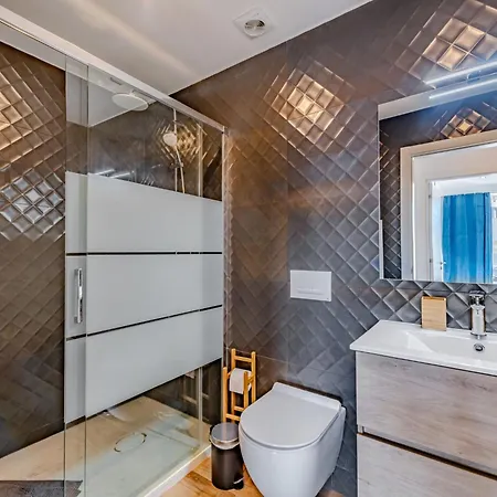 Viva One - Vip By Interhome *