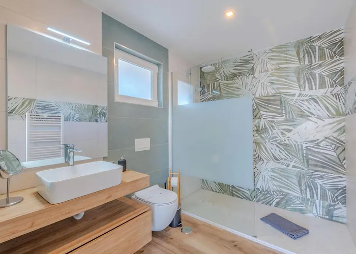 Viva One - Vip By Interhome *